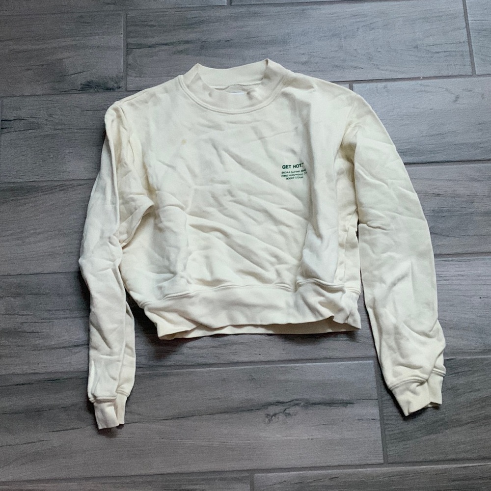 Get hot cropped sweatshirt